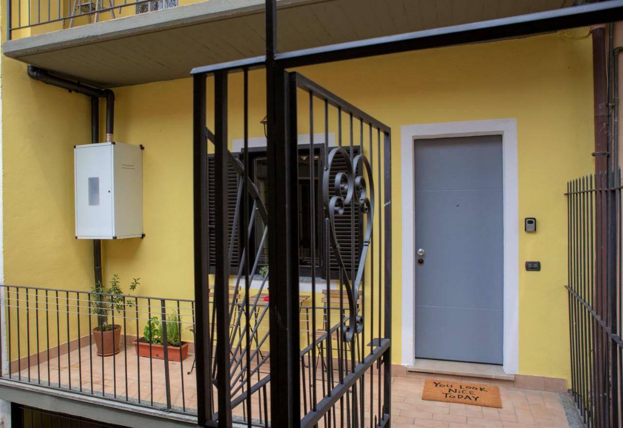Nicolaus Sesto Calende Exterior foto